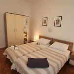 Appartamento Vincent Apt. In Old Town Centre
