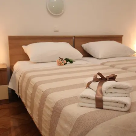 アパート Vincent Apt. In Old Town Centre *